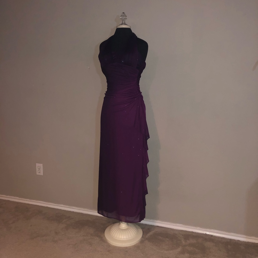 NWT Formal Halter Style Prom Dress size 3